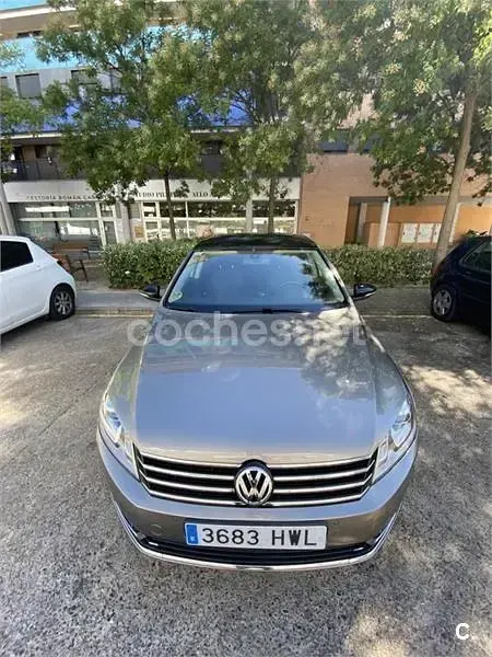 Usado VW Passat Advance 140 CV (102 kW) 2014 Beige Berlina