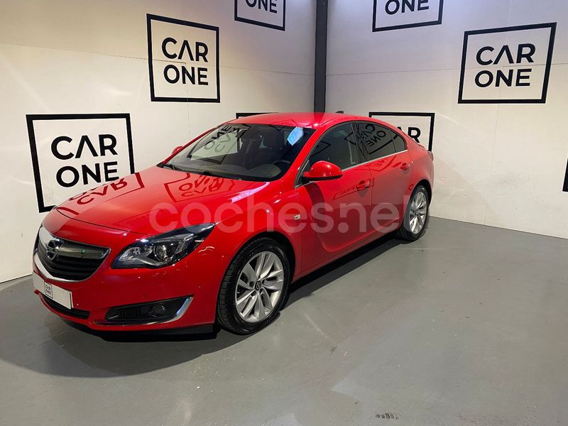 Rojo Usado 2017 Opel Insignia Excellence Berlina | 12.990 € (Precio justo) - Imagen 1/4
