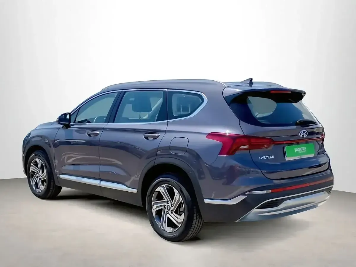 Usado Hyundai Santa Fe 203 CV (149 kW) 2022 Gris SUV