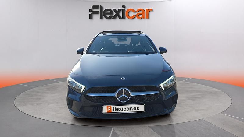 Usado Mercedes A180 136 CV (100 kW) 2019 Azul Berlina