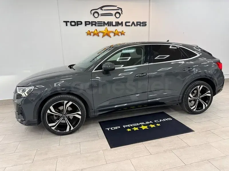 Usado Audi Q3 Sportback Premium 150 CV (110 kW) 2021 Gris / plata SUV