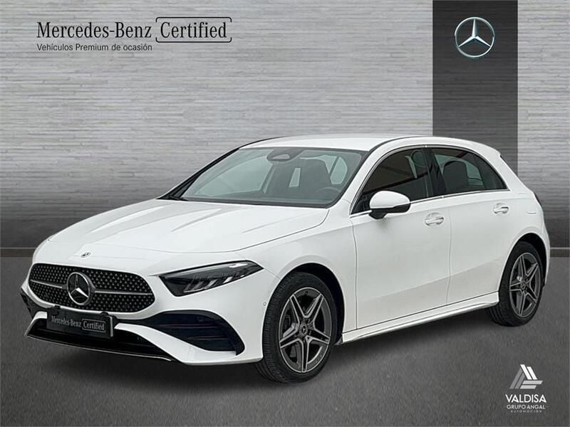 Blanco Usado 2024 Mercedes A250 AMG line Berlina | 38.700 € (Precio justo) - Imagen 1/4