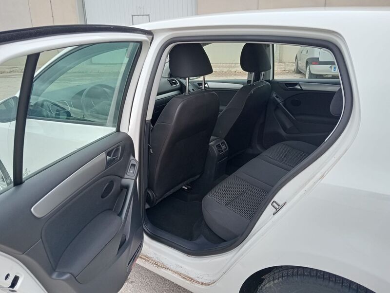 Usado VW Golf VII Advance 105 CV (77 kW) 2012 Blanco Utilitario