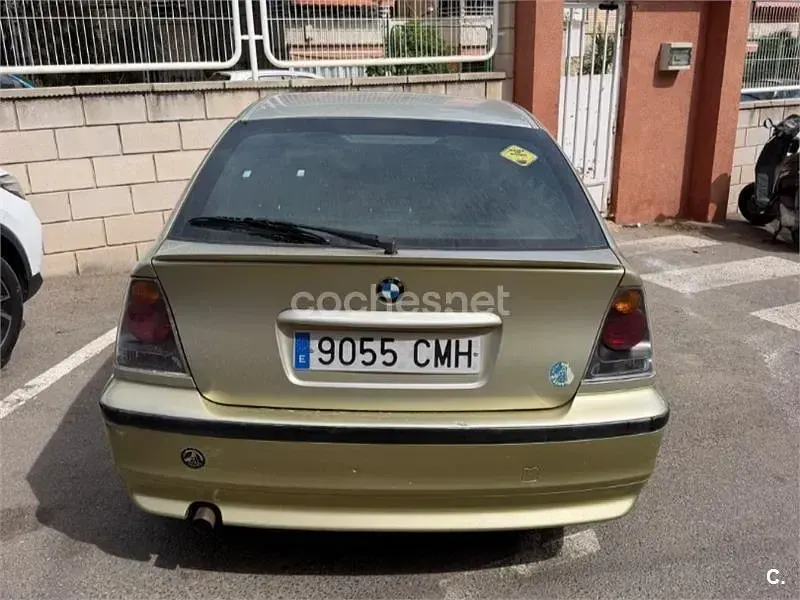 Usado BMW 316 Compact 115 CV (84 kW) 2001 Amarillo Utilitario