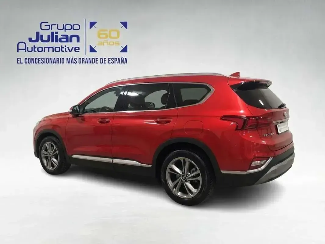 Usado Hyundai Santa Fe Style 201 CV (147 kW) 2018 Rojo SUV