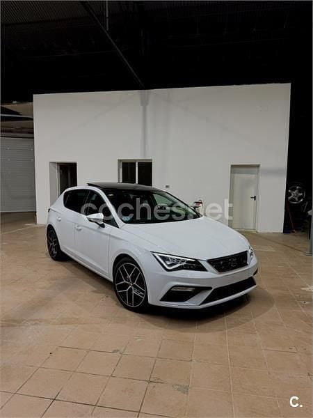 Blanco Usado 2018 Seat Leon FR Berlina | 17.490 € (Precio justo) - Imagen 1/4
