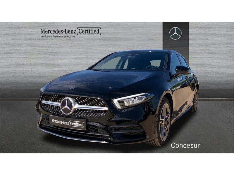 Negro Usado 2021 Mercedes A250 Berlina | 28.900 € (Un poco caro) - Imagen 1/4