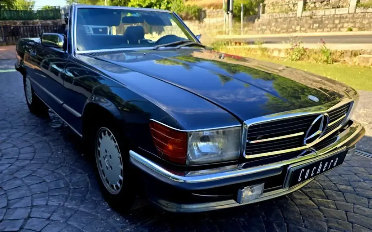 Usado Mercedes SL300 188 CV (138 kW) 1987 Negro Descapotable