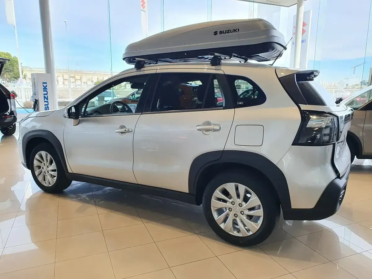Usado Suzuki SX4 S-Cross 129 CV (94 kW) 2023 Gris SUV