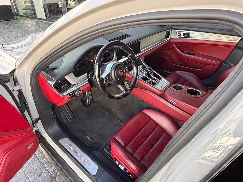 Usado Porsche Panamera 4S 440 CV (323 kW) 2018 Gris / plata Berlina