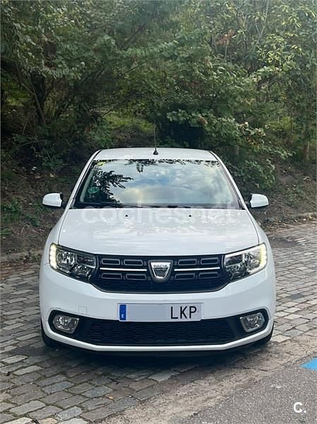 Blanco Usado 2020 Dacia Sandero Comfort Utilitario | 11.000 € (Buen precio) - Imagen 1/4