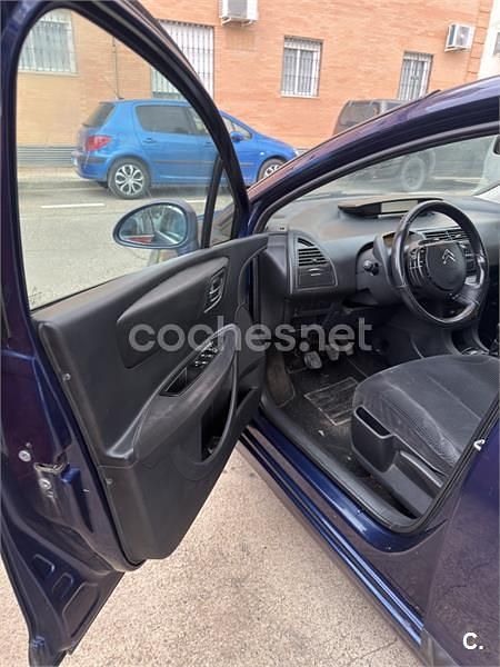 Usado Citroën C4 92 CV (67 kW) 2008 Beige Berlina