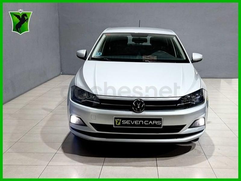 Usado VW Polo Advance 95 CV (69 kW) 2021 Gris / plata Utilitario