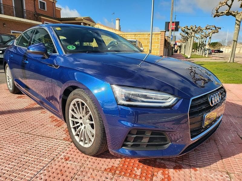 Käytetty Audi A5 Sportback Advanced 150 HP (110 kW) 2018 Sininen Viistoperä