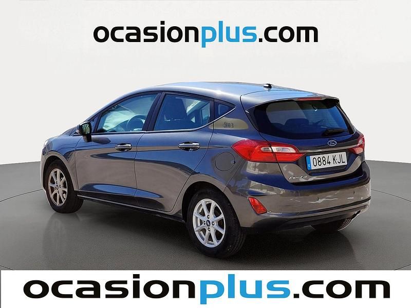 Usado Ford Fiesta Trend+ 86 CV (63 kW) 2018 Gris Utilitario