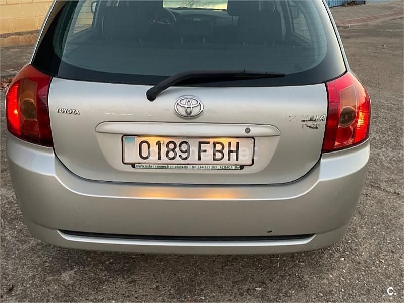 Gris / plata Usado 2006 Toyota Corolla Terra Berlina | 2900 € (Buen precio) - Imagen 1/4