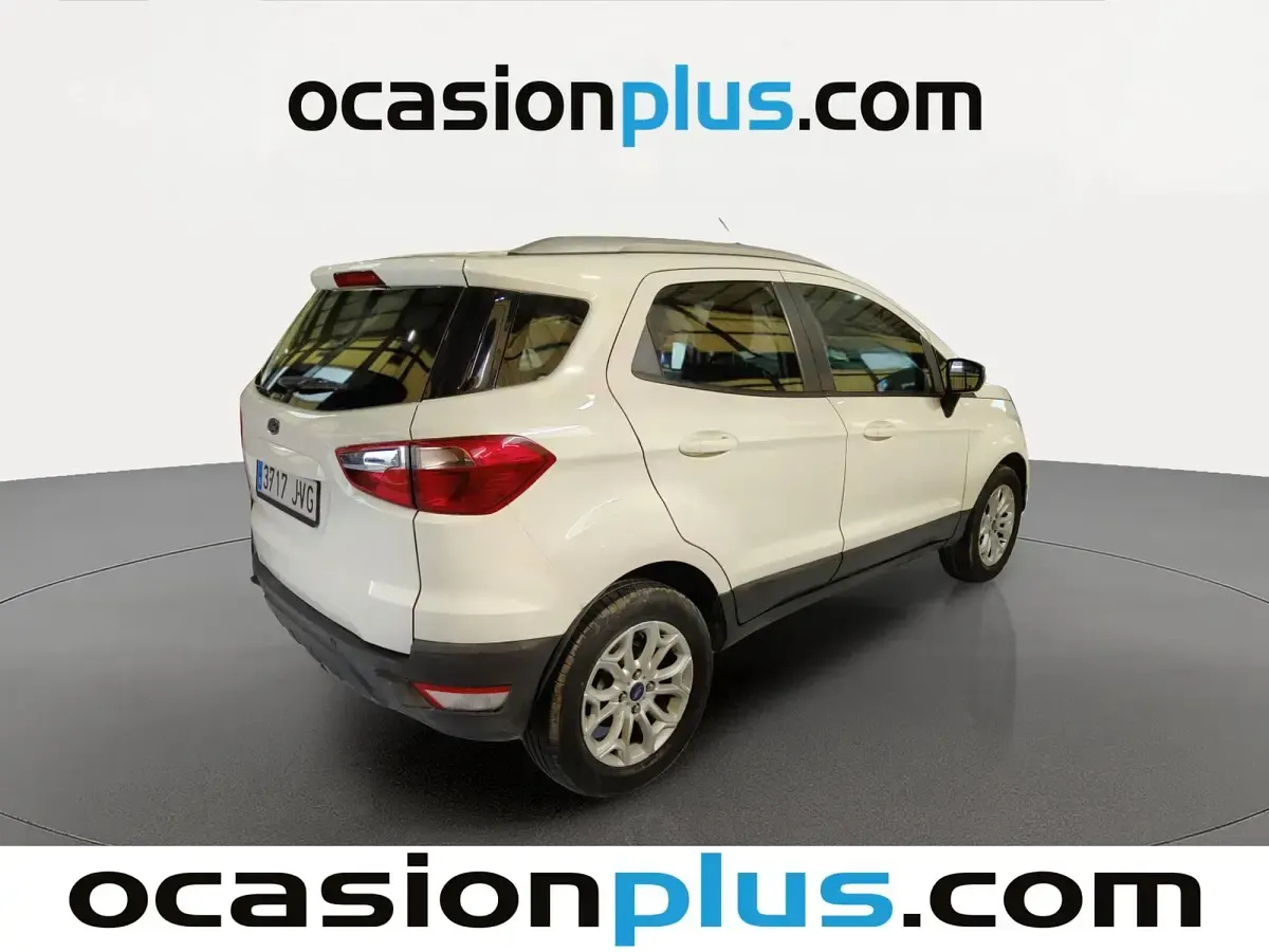 Usado Ford Ecosport Trend 140 CV (102 kW) 2016 Blanco SUV