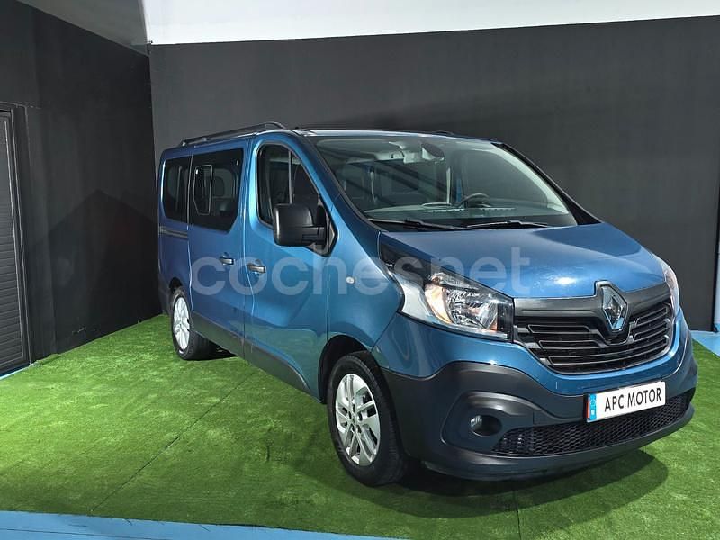 Azul Usado 2015 Renault Trafic Monovolumen | 17.500 € (Caro) - Imagen 1/4