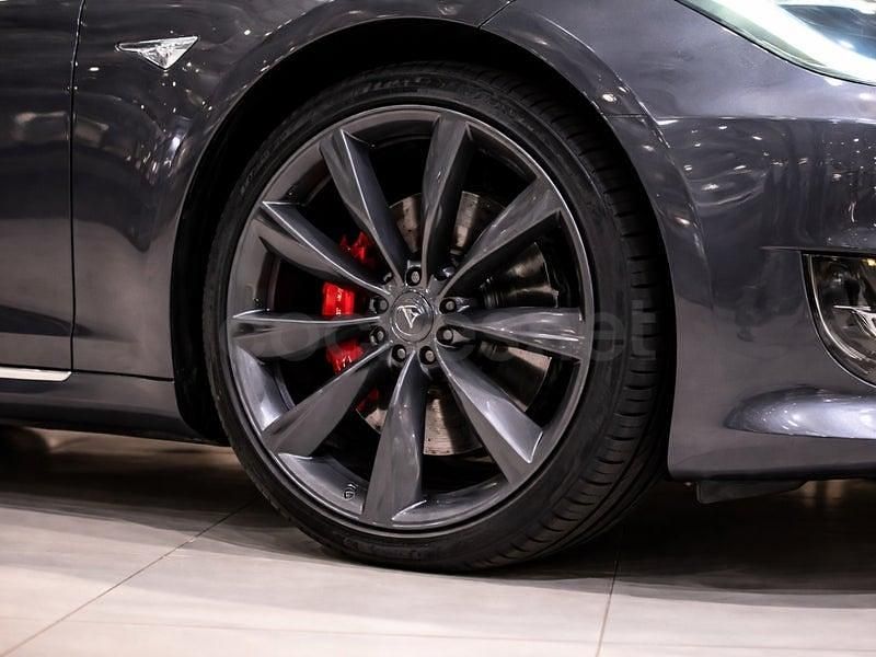 Käytetty Tesla Model S 567 kW (772 HP) 2017 Eléctrico Viistoperä