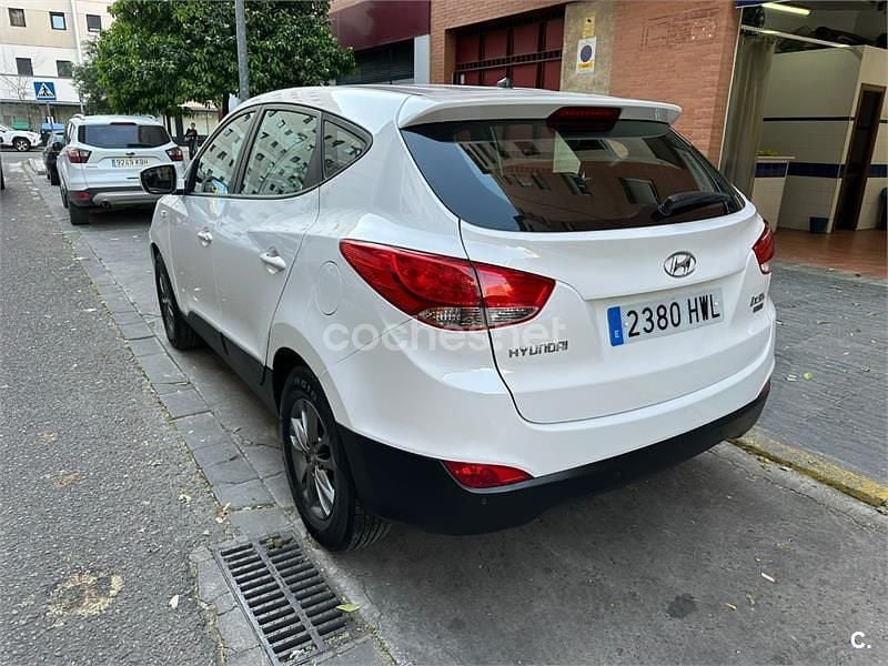 Usado Hyundai ix35 115 CV (84 kW) 2014 Blanco SUV