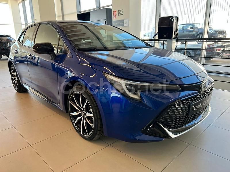 Azul Usado 2025 Toyota Corolla Berlina | 27.900 € (Un poco caro) - Imagen 1/4