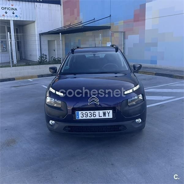 Usado Citroën C4 Feel 82 CV (60 kW) 2017 Negro Berlina