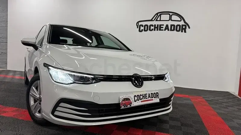 Usado VW Golf VIII 115 CV (84 kW) 2022 Blanco Berlina