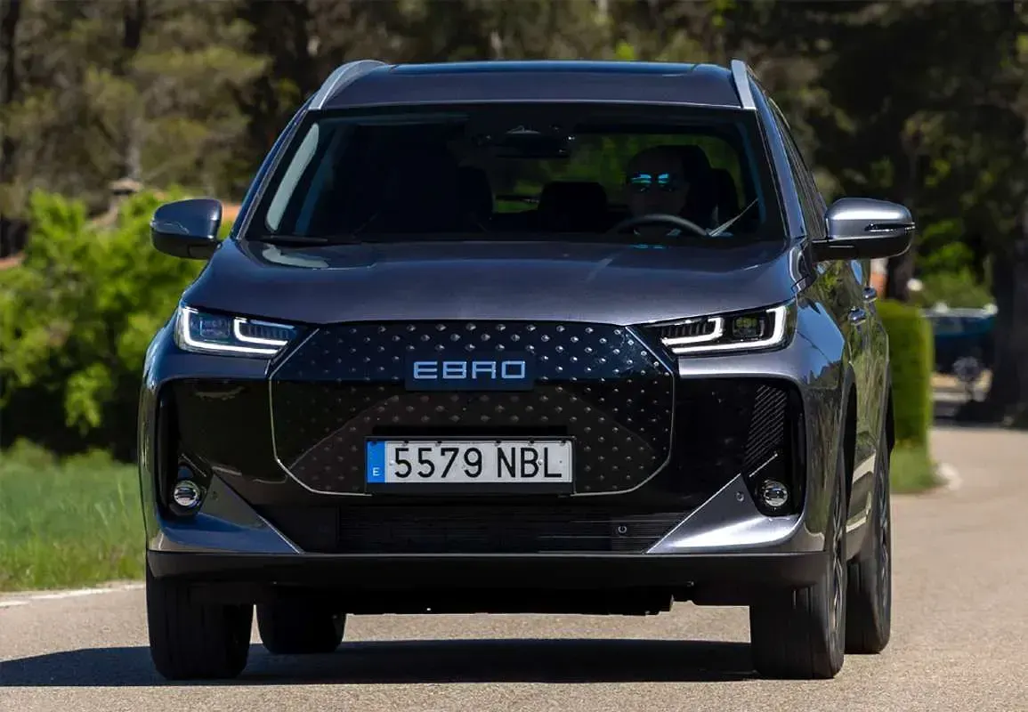 Usado Ebro s700 147 CV (108 kW) 2025 Negro SUV