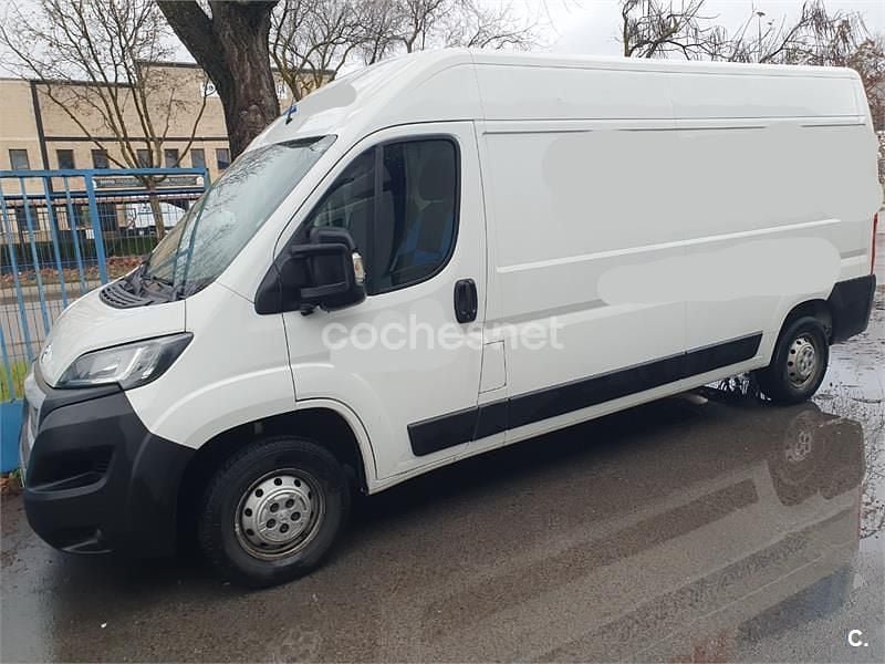 Usado Peugeot Boxer 86 CV (63 kW) 2000 Blanco Van