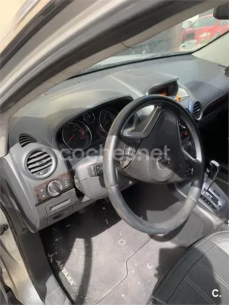 Usado Opel Antara Cosmo 150 CV (110 kW) 2007 Gris / plata SUV