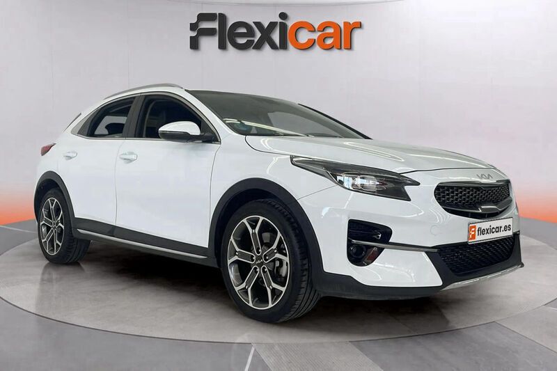 Blanco Usado 2021 Kia XCeed SUV | 19.890 € (Un poco caro) - Imagen 1/4