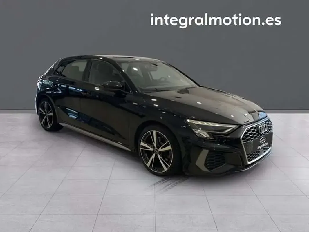 Usado Audi A3 Sportback S-Line 150 CV (110 kW) 2021 Negro Utilitario