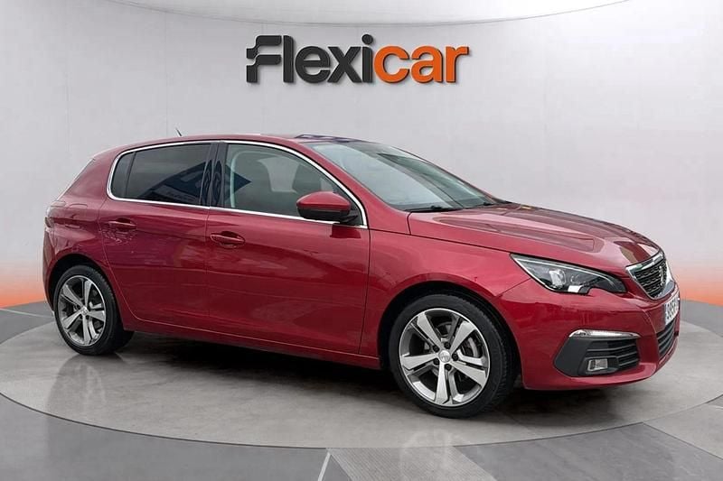Rojo Usado 2020 Peugeot 308 Allure Berlina | 9490 € (Super precio) - Imagen 1/4