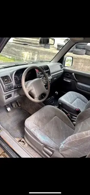 Usado Suzuki Jimny 79 CV (58 kW) 2006 SUV