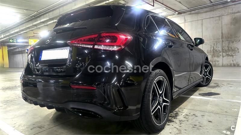 Usado Mercedes A250 218 CV (160 kW) 2021 Negro Berlina