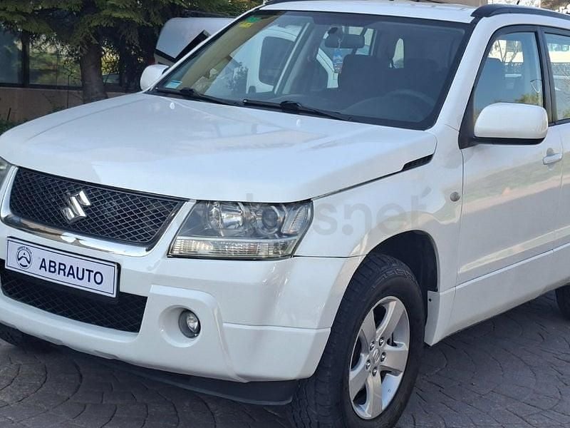 Usado Suzuki Grand Vitara 129 CV (94 kW) 2008 Blanco SUV