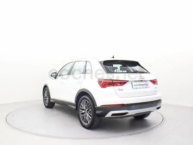 Begagnad Audi Q3 Advanced Plus 150 HK (110 kW) 2021 Vit SUV