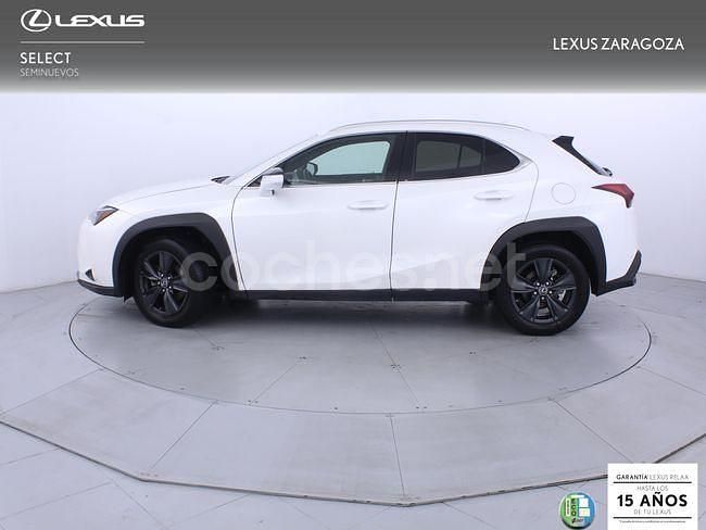 Usado Lexus UX 184 CV (135 kW) 2023 Blanco SUV