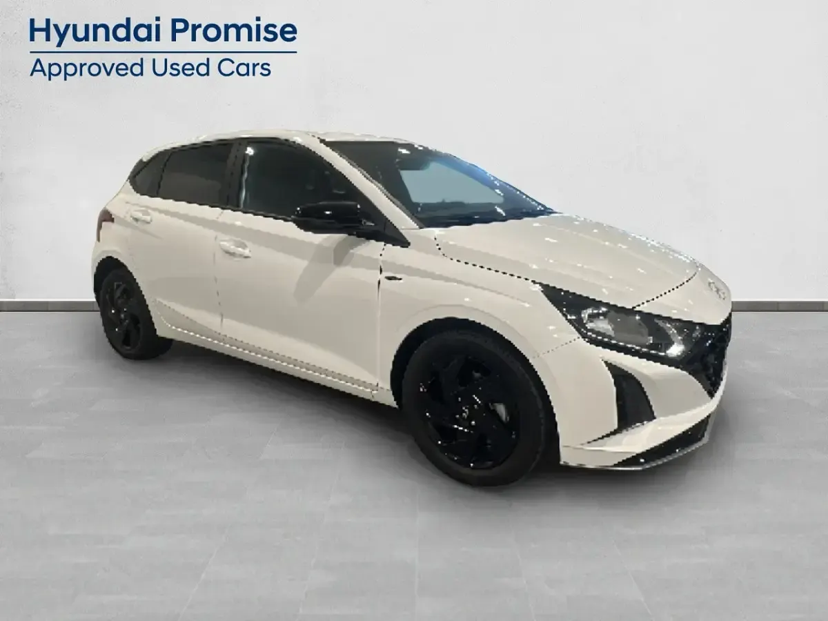 Nuevo Hyundai i20 Blackline 90 CV (66 kW) 2026 Blanco Utilitario