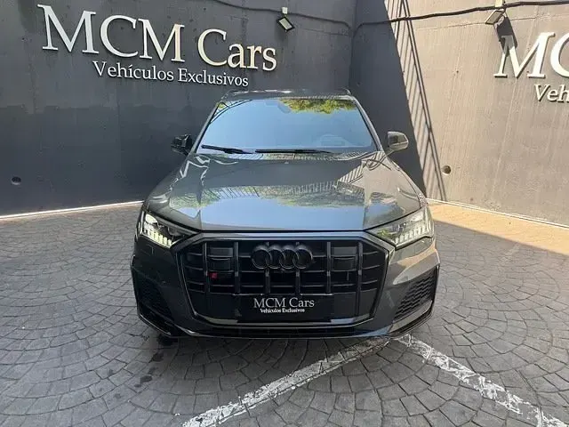 Usado Audi SQ7 Ambiente 435 CV (319 kW) 2020 Gris SUV