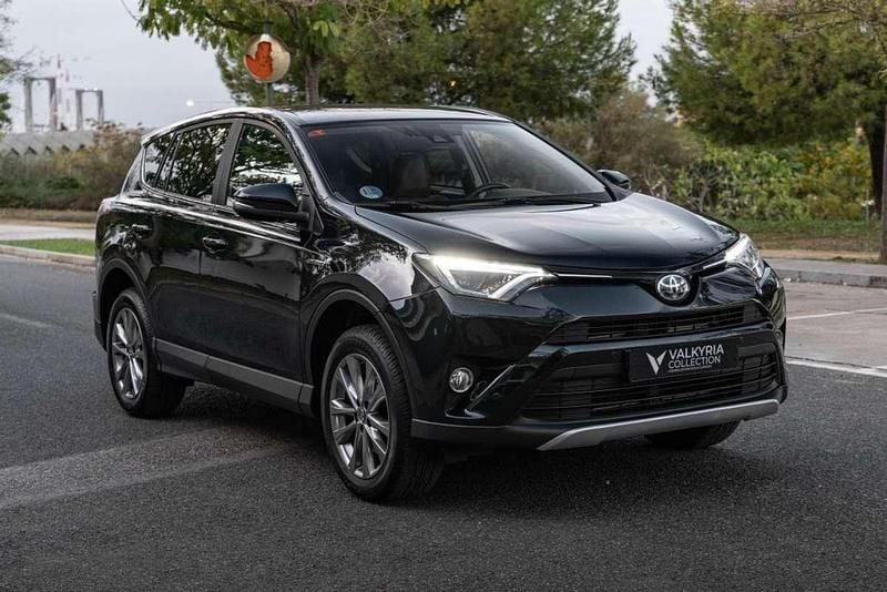Usado Toyota RAV4 Hybrid Executive 197 CV (144 kW) 2017 Azul SUV