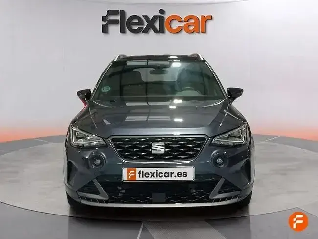 Usado Seat Arona FR 150 CV (110 kW) 2024 Gris SUV