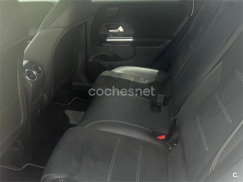 Usado Mercedes B200 150 CV (110 kW) 2021 Blanco Monovolumen