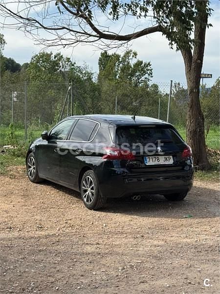 Negro Usado 2015 Peugeot 308 Style Berlina | 6990 € (Buen precio) - Imagen 1/3