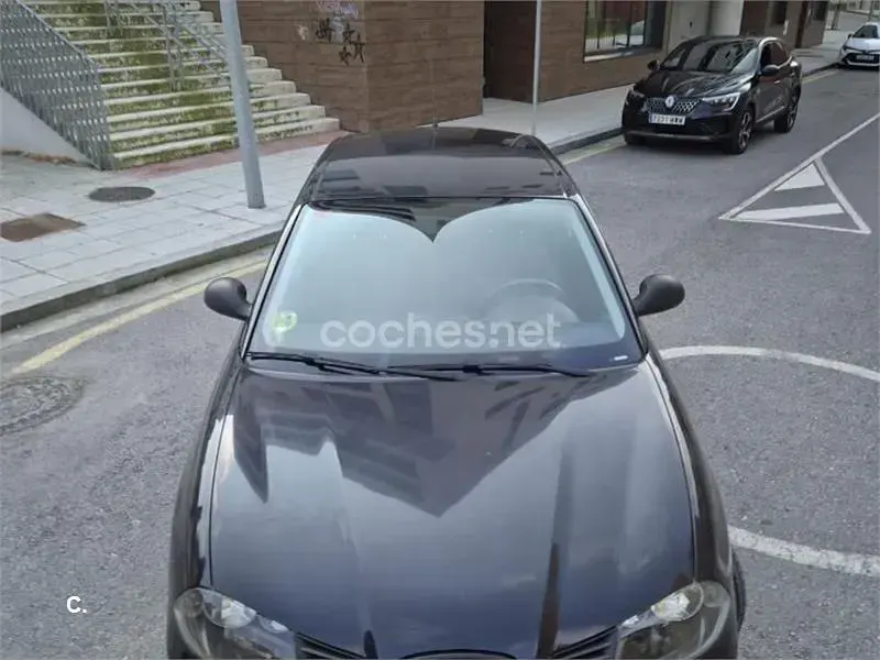 Usado Seat Ibiza 70 CV (51 kW) 2009 Negro Berlina
