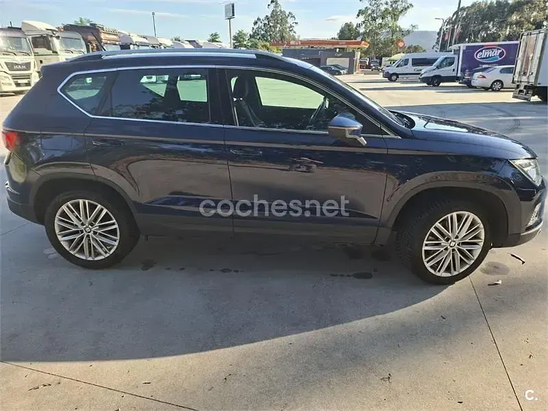 Usado Seat Ateca 4Drive 150 CV (110 kW) 2016 Azul SUV