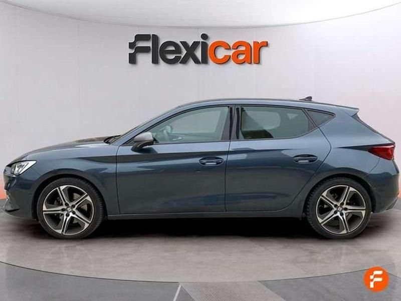 Usado Seat Leon FR 150 CV (110 kW) 2021 Gris Berlina