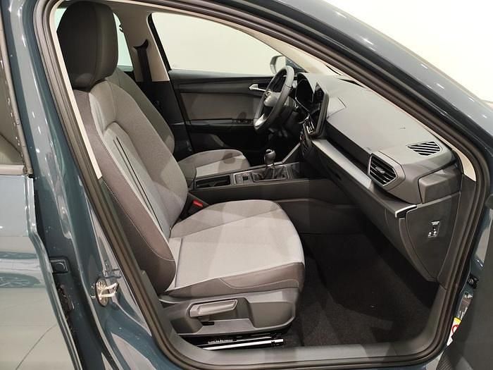 Usado Seat Leon Style 150 CV (110 kW) 2024 Azul Berlina