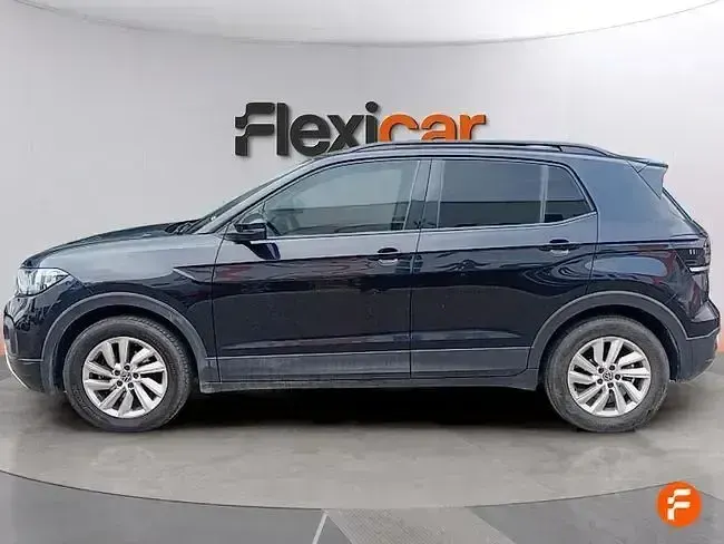 Usado VW T-Cross Advance 110 CV (80 kW) 2023 Negro SUV
