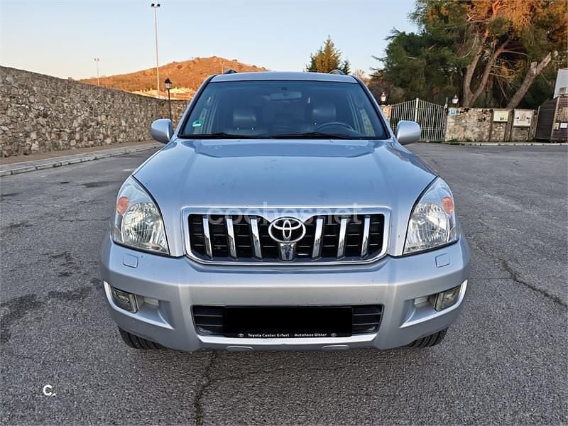 Usado Toyota Land Cruiser 173 CV (127 kW) 2008 Gris / plata SUV